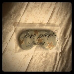 gel infused sleep mask.